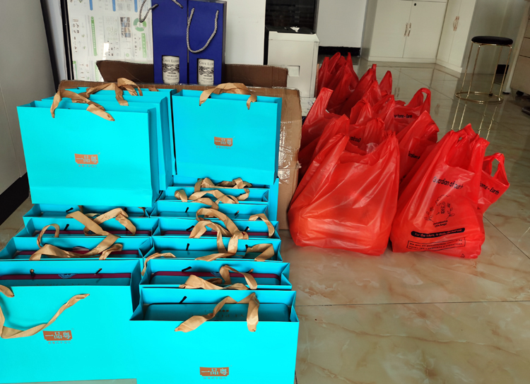 國慶中秋“撞滿懷”，祝大家中秋快樂！