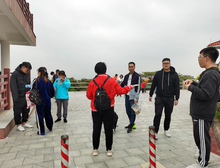 激揚青春、奮勇攀登登山活動